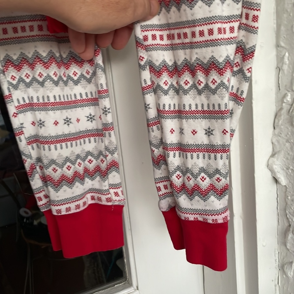 NWT- LC Lauren Conrad Holiday PJ Set - Picture 11 of 16